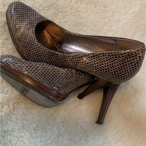 Nine West Grey Leather Heels